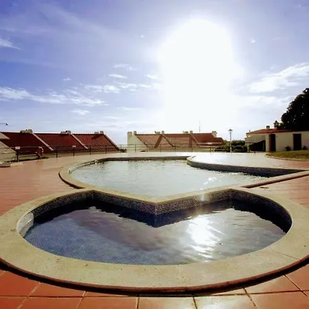 Open Space With Pool And Ocean View *